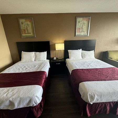 Bushnell Rodeway Inn מראה חיצוני תמונה